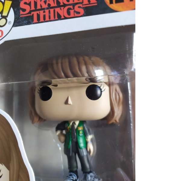 Funko Pop Stranger Things Robin 1244 S4 - Image 4