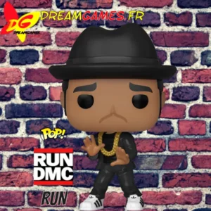 Capturez l’essence du hip hop avec Funko Pop Run, une mini figurine de 4,5 pouces représentant RUN, membre emblématique du groupe RUN-DMC, fondé en 1981.