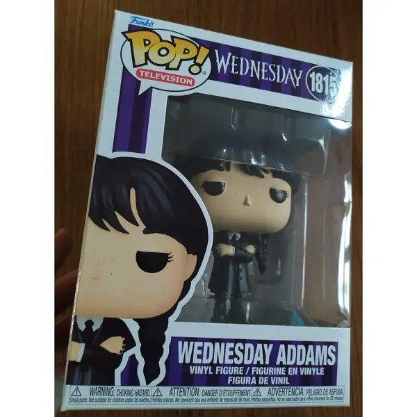 Figurine Funko Pop Wednesday 1815 Black Coat - Image 5