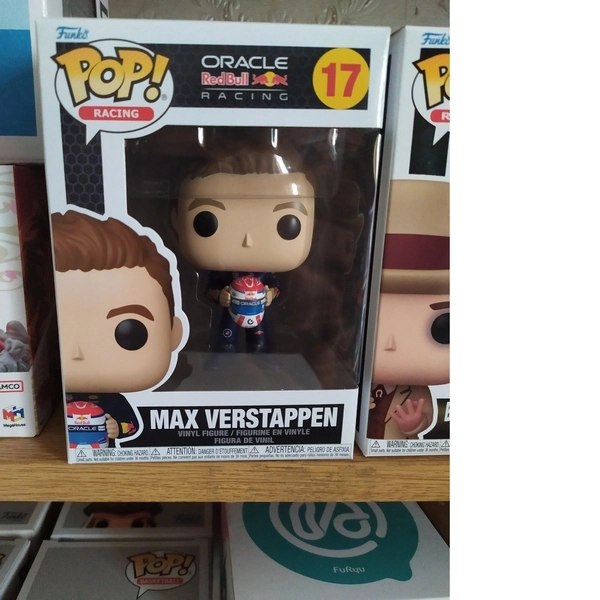 Figurine Funko Pop Max Verstappen 17 Holding Helmet - Image 3